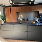 아파트 Large House In A Quiet Location Rietz Neuendorf